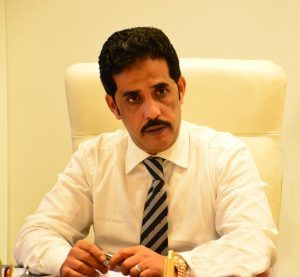 مطورون